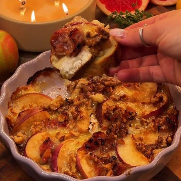 Baked Camembert with Peaches and Prosciutto
