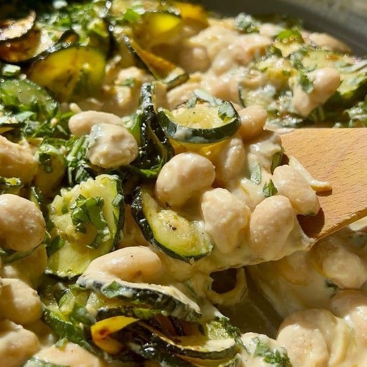 Lemon garlic butter beans