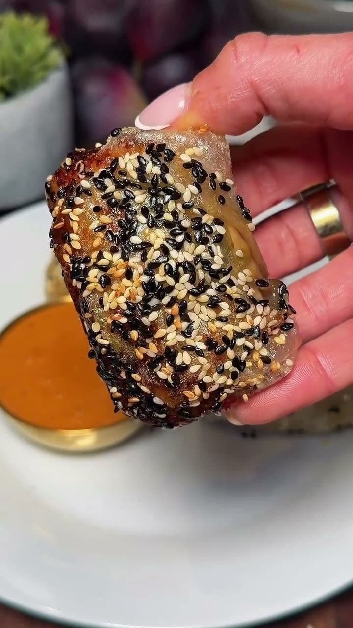 Crispy Chicken Rice Paper Dumplings