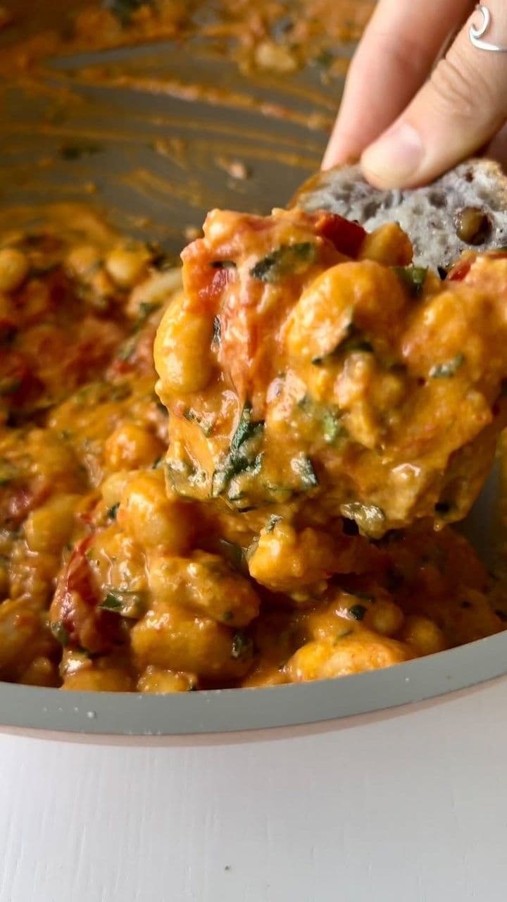 15-Minute Cherry Tomato and Basil Butter Beans