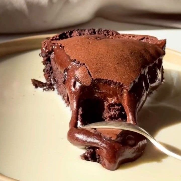 Flourless Chocolate Cake