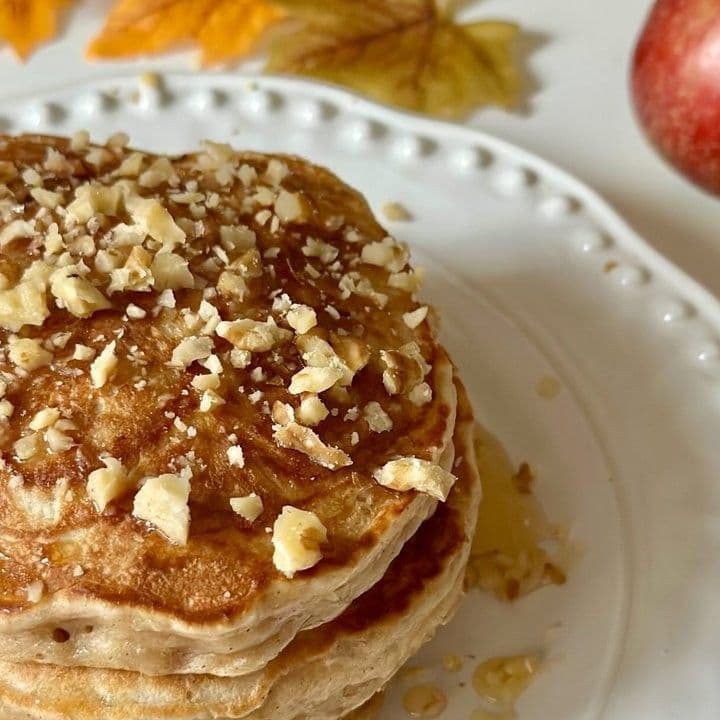 Apple Cinnamon Yogurt Pancakes