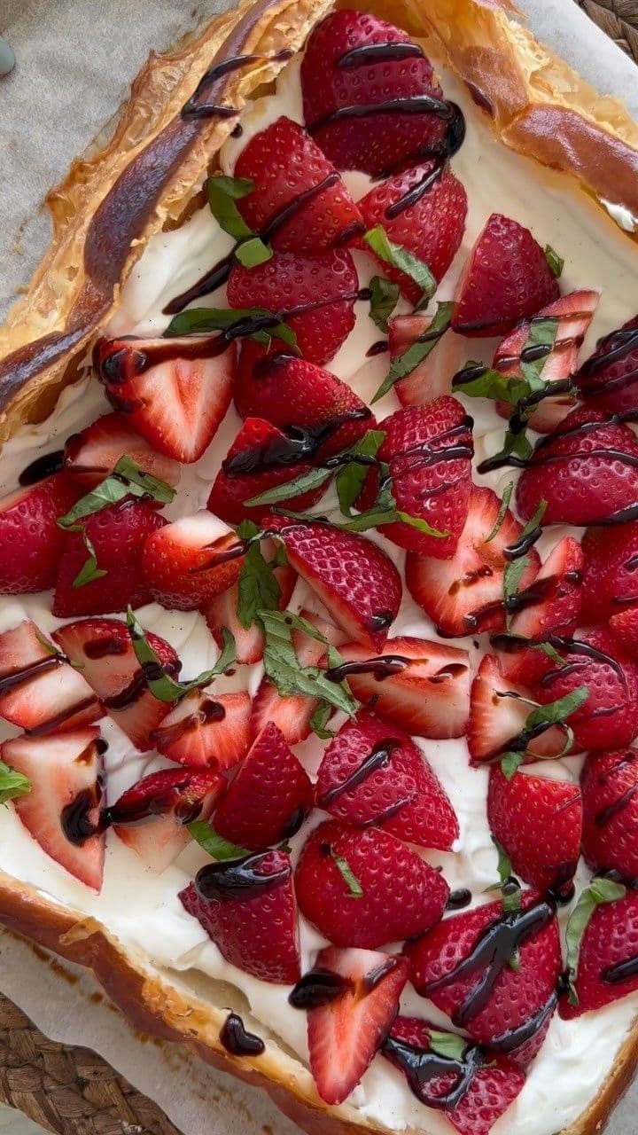 Strawberry Mascarpone Tart