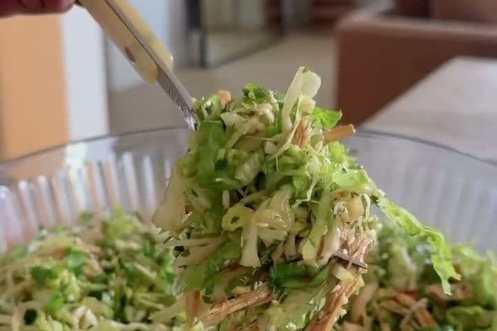 10-Minute Chinese Chicken Chopped Salad