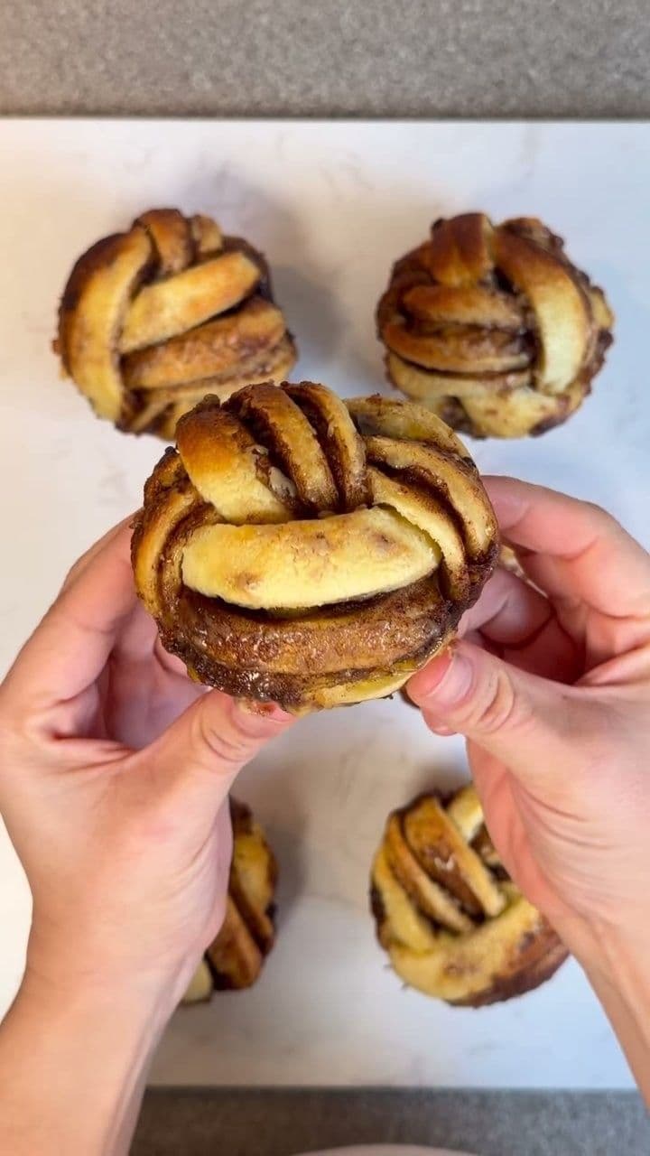 Go-To Sweet Dough Cinnamon Buns