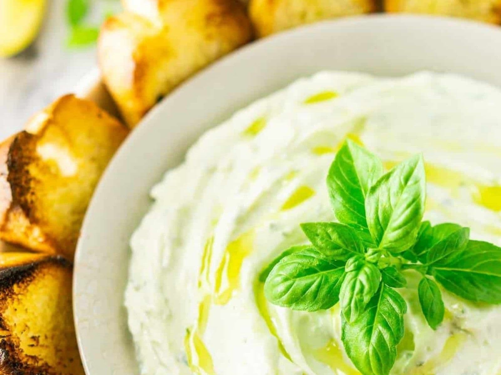 Whipped Ricotta Dip With Lemon and Herbs