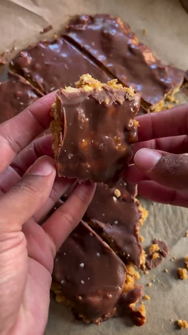 Chocolate Peanut Butter Rice Cakes